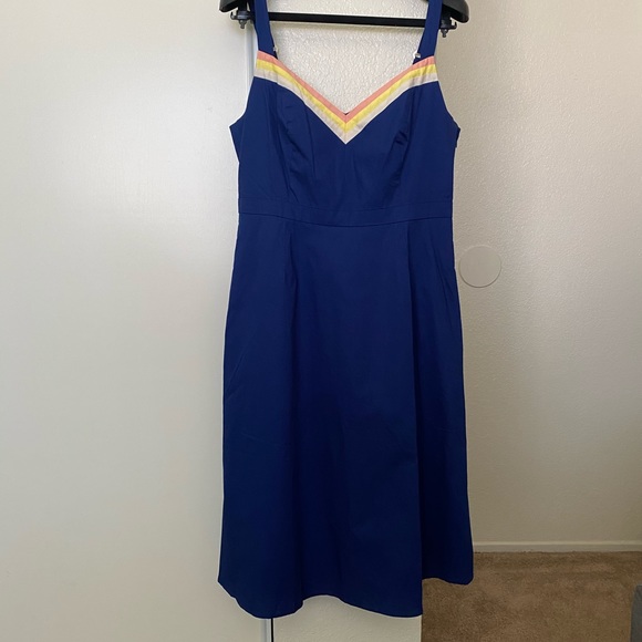 🚫SOLD🚫 ModCloth Blue Midi Dress - Picture 4 of 11